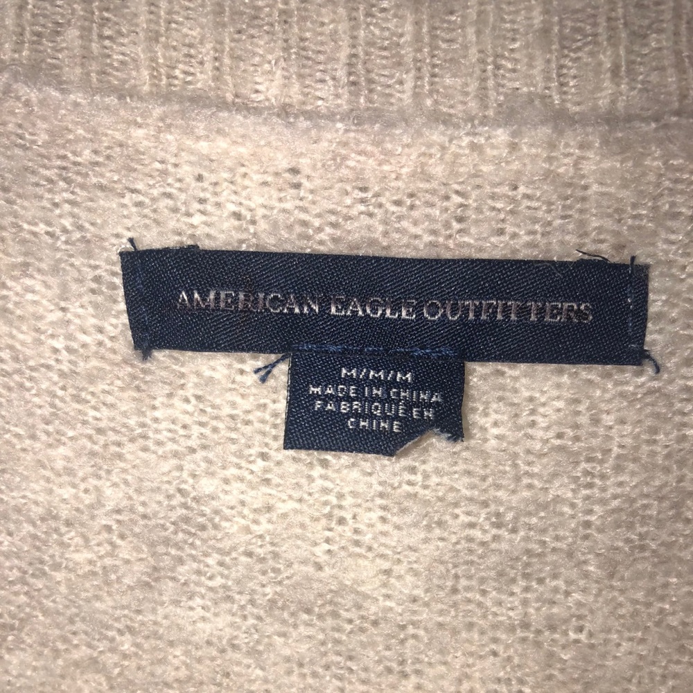 American Eagle Tan/Oatmeal Sweater - Size Medium - Picture 3 of 4
